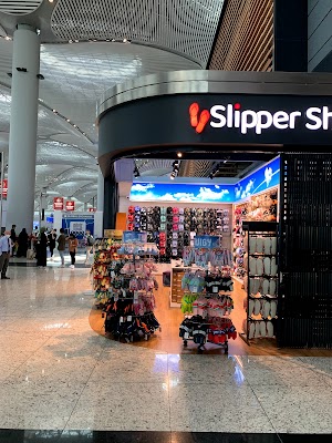 verbanning Voorbijgaand Immoraliteit Slipper Shop at Istanbul Airport